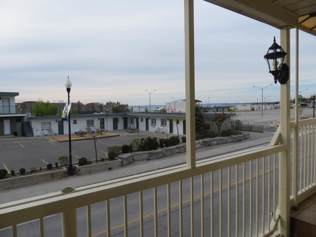 Villa Nova Motel Wasaga Beach Exterior photo