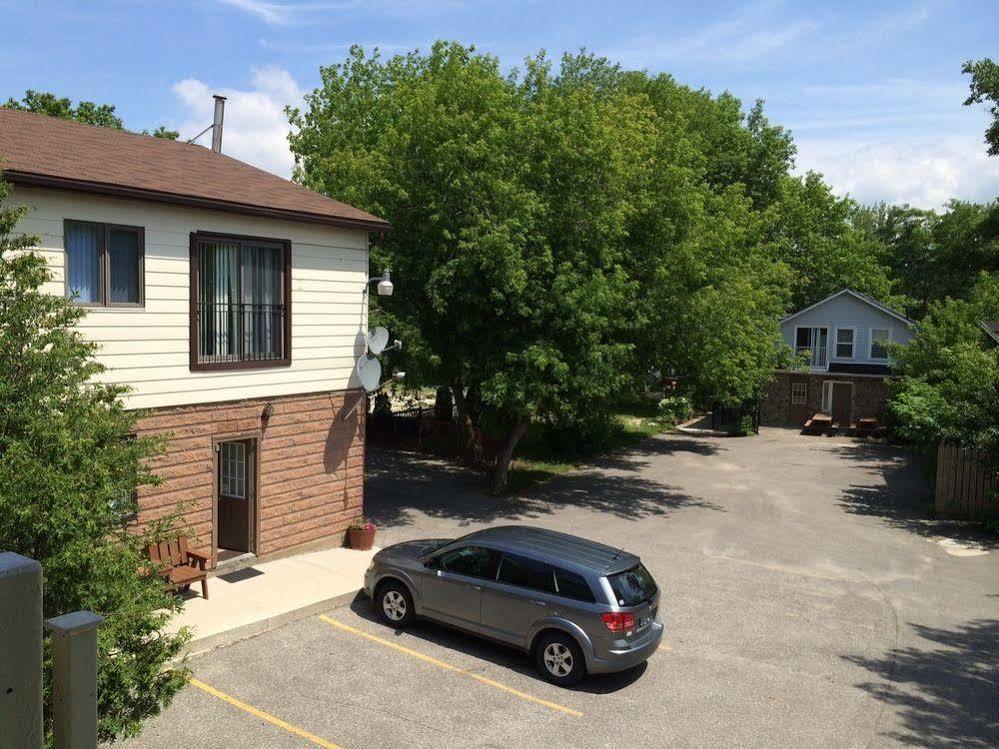 Villa Nova Motel Wasaga Beach Exterior photo